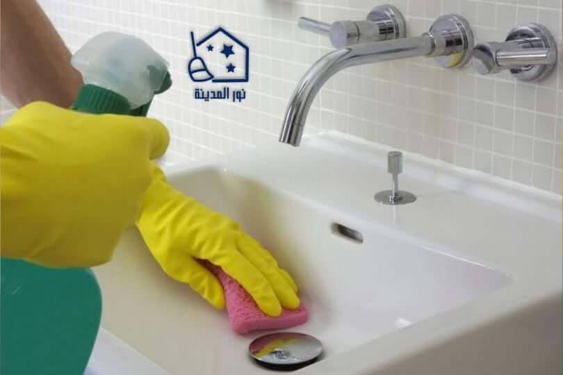تنظيف الحمام باسهل الطرق